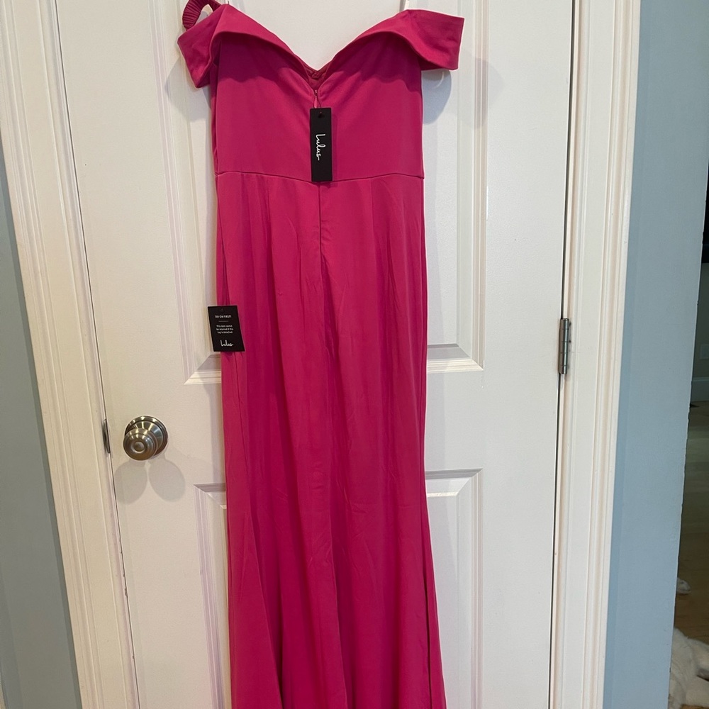 Lulu’s BRAND NEW WITH TAGS prom dress off the shoulder hot pink